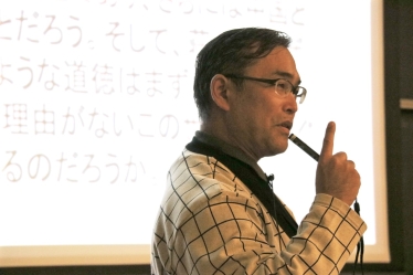 Institute for Advanced Studies on Asia Professor Takahiro Nakajima gave a talk
