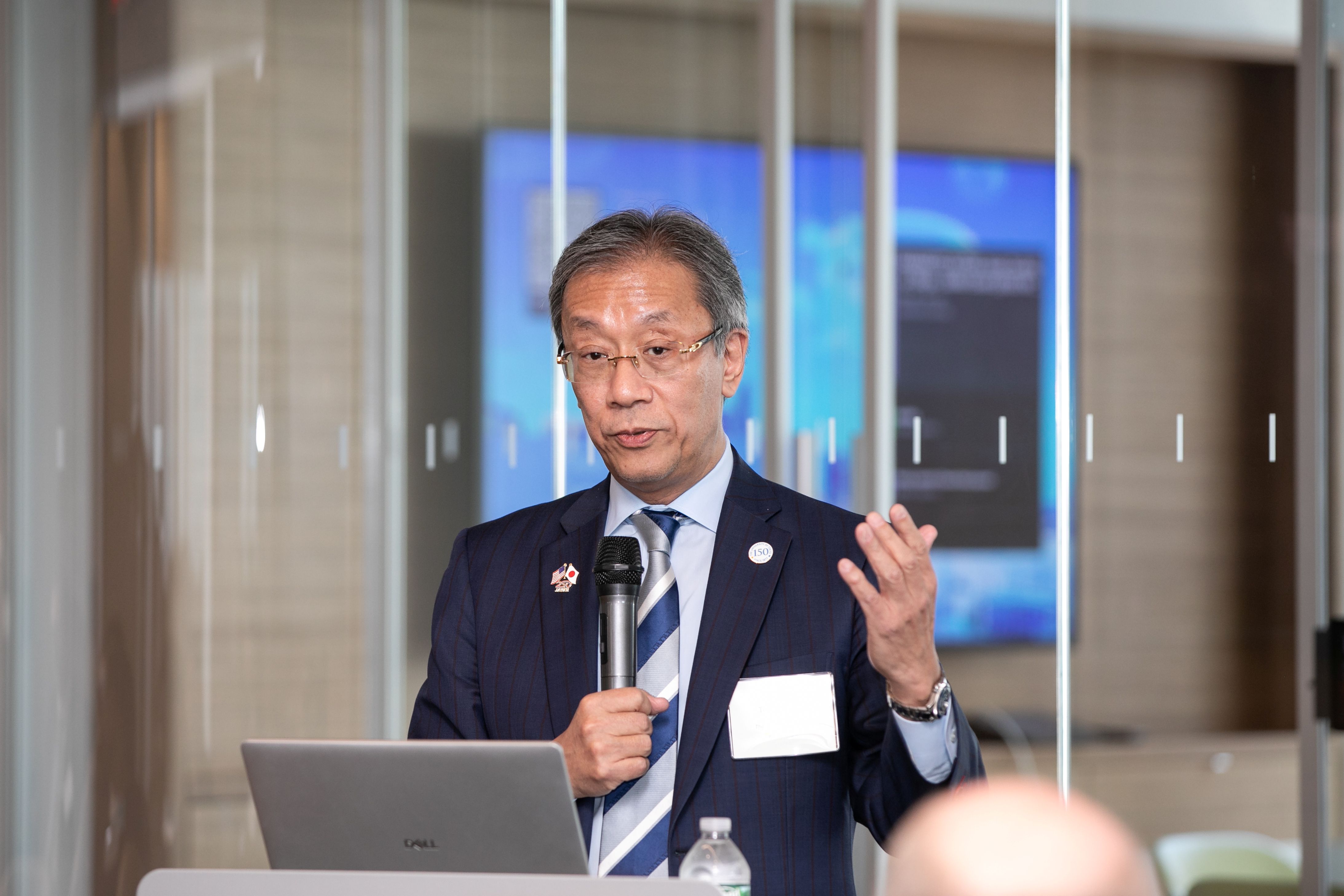 藤井輝夫総長